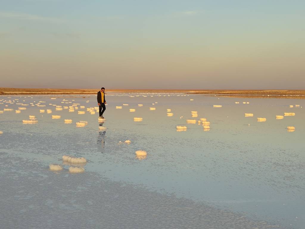 Sosyal medyada gören geliyor! Tuz Gölü'nde ortaya çıktı 8